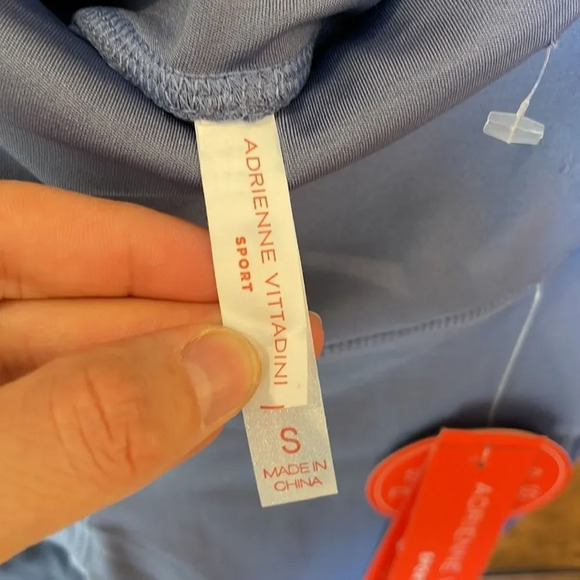 Nwt Adrienne Vittadini light purple woman’s workout leggings - Picture 11 of 13